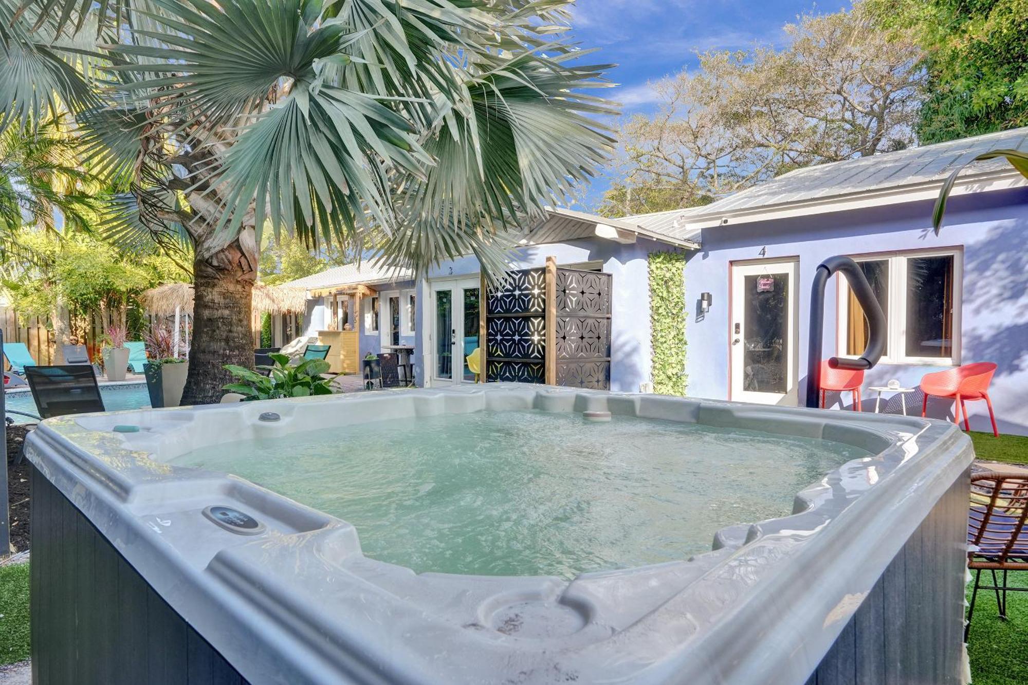 Kiki 3 - Men'S Clothing Optional Guest Houses Wilton Manors ภายนอก รูปภาพ
