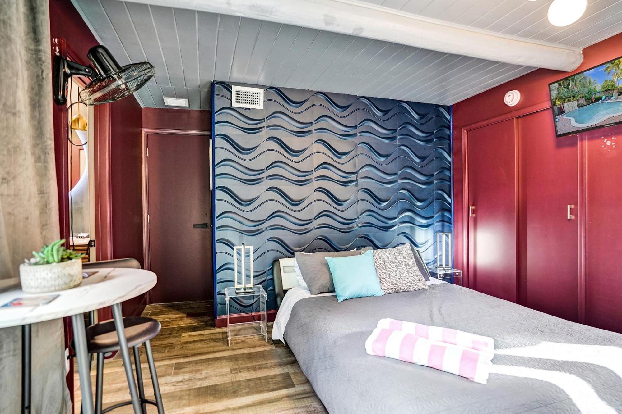Kiki 3 - Men'S Clothing Optional Guest Houses Wilton Manors ภายนอก รูปภาพ