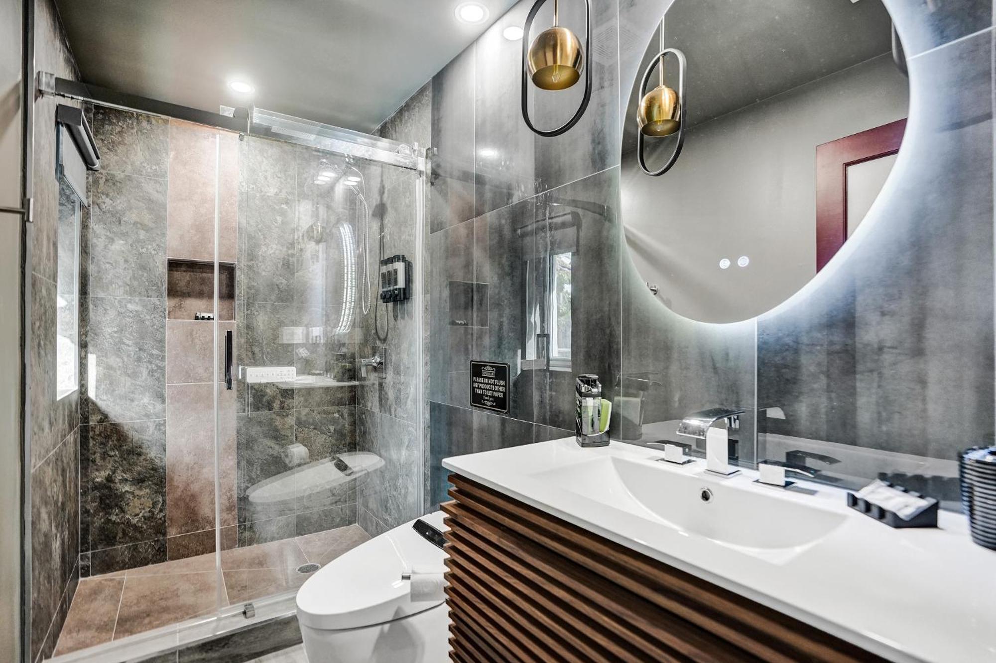 Kiki 3 - Men'S Clothing Optional Guest Houses Wilton Manors ภายนอก รูปภาพ
